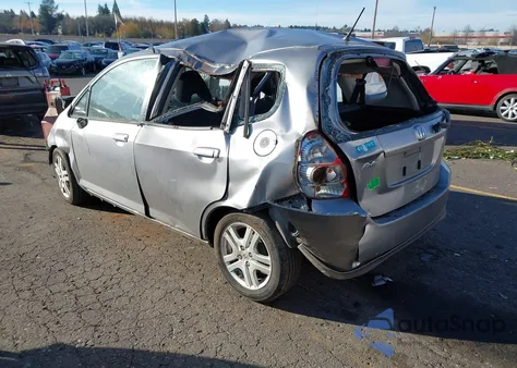 2008 Honda Fit Sport z USA, uszkodzony, nr VIN JHMGD38668S009314